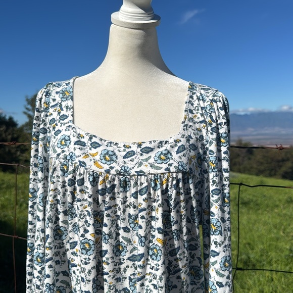 Lucky Brand Peasant Prairie Blue Floral square Neckline long Sleeve Top Large - Picture 3 of 8